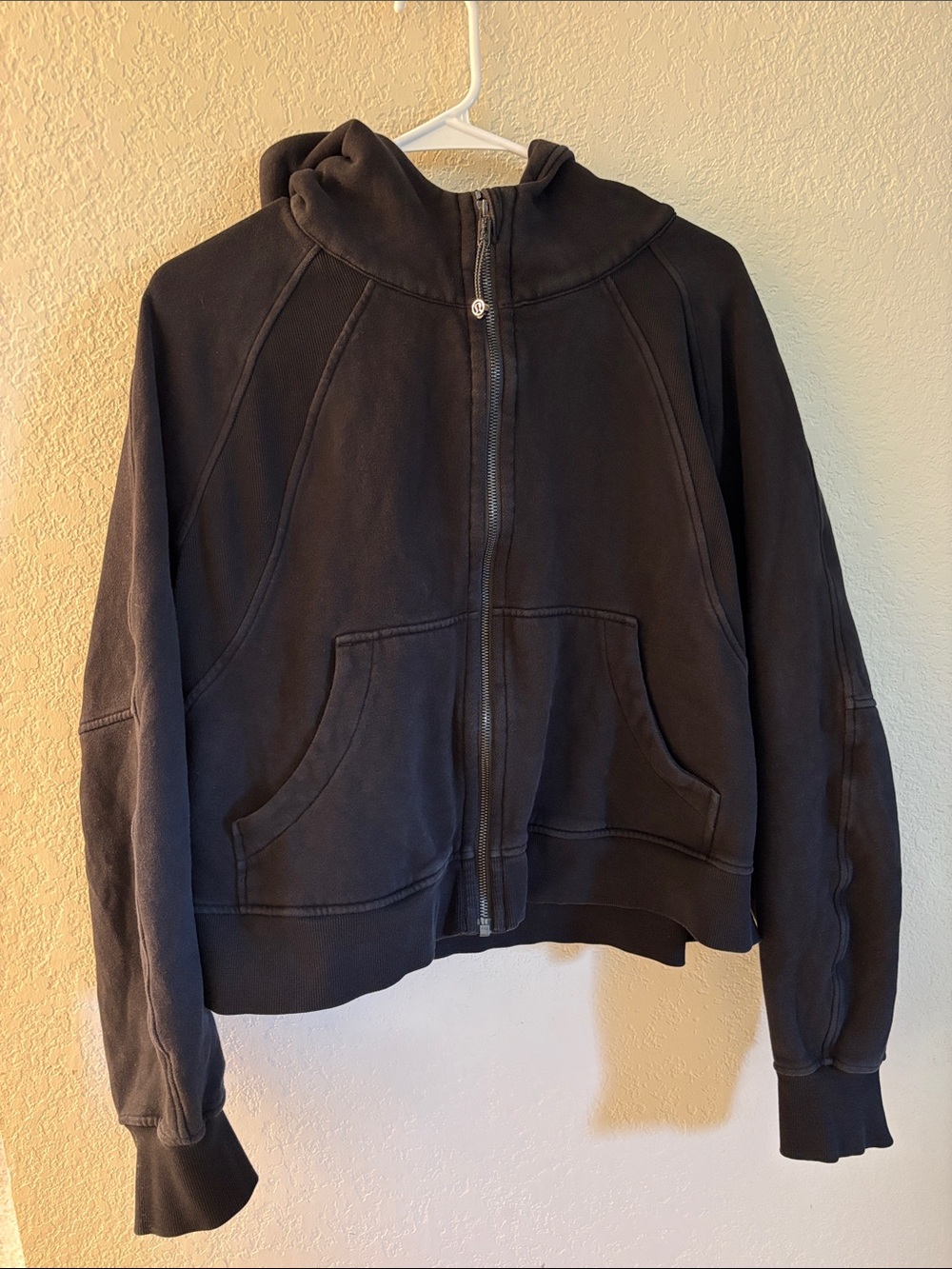 Lululemon black full zip scuba hoodie XL